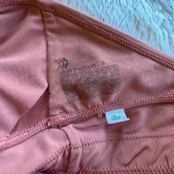 Women’s All In Motion Sports Bra size S - Picture 3 of 3